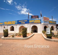Radeka Downunder Underground Motel - Accommodation Sydney