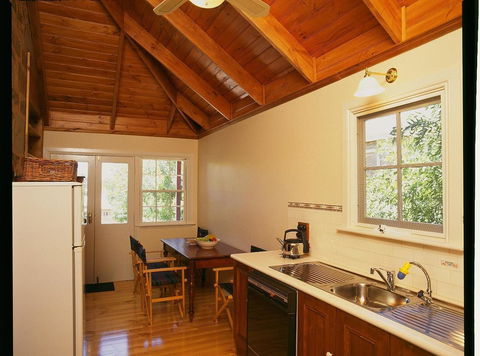 Clare Valley Heritage Retreat - Sydney 4u 13