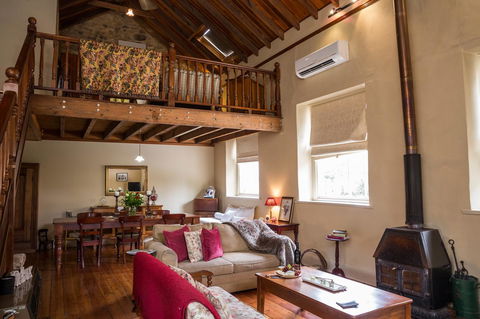 Clare Valley Heritage Retreat - Sydney 4u 2