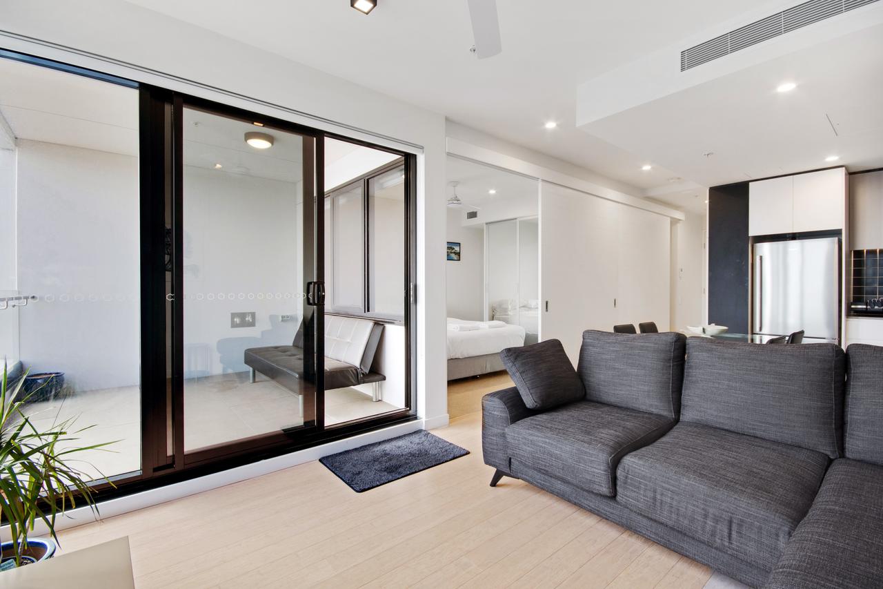 West Hindmarsh SA Sydney 4u