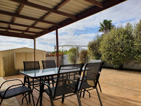 Super Central Location - Sydney 4u 11