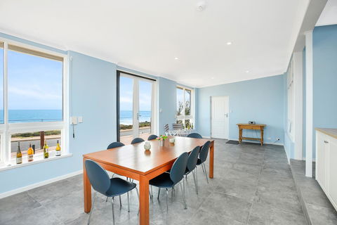 Salomon Sea Haus - Sellicks Beach - C21 SouthCoast Holidays - Sydney 4u 5