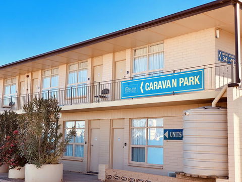 Opal Inn Hotel, Motel, Caravan Park - Sydney 4u 34