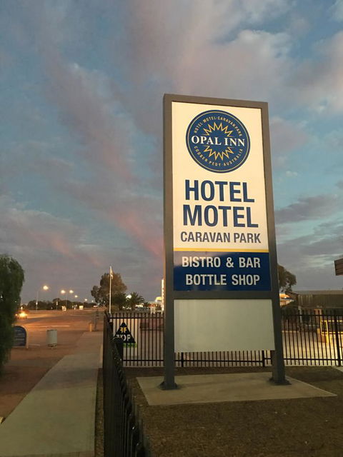 Opal Inn Hotel, Motel, Caravan Park - Sydney 4u 0