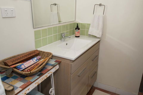 Sinclair Cottage - Sydney 4u 18