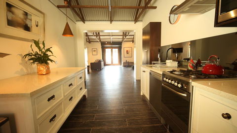 Irongate Studio B&B - Sydney 4u 18