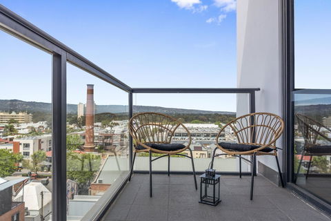 Views On Surflen - Sydney 4u 4