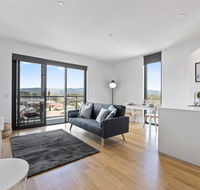Views On Surflen - Sydney 4u