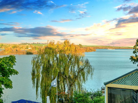 Muse On The Murray - Sydney 4u 20