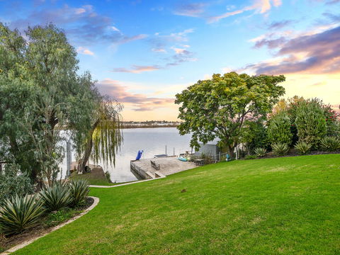 Muse On The Murray - Sydney 4u 11