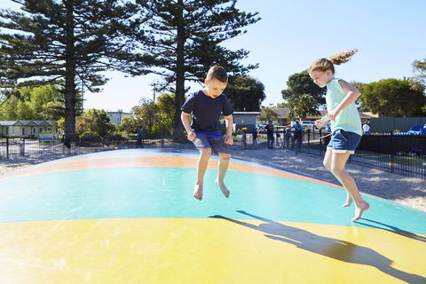 NRMA Victor Harbor Beachfront Holiday Park - Sydney 4u 23
