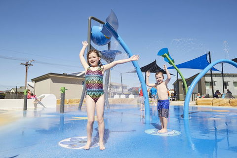 NRMA Victor Harbor Beachfront Holiday Park - Sydney 4u 20