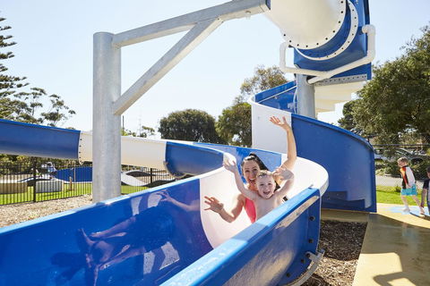 NRMA Victor Harbor Beachfront Holiday Park - Sydney 4u 19