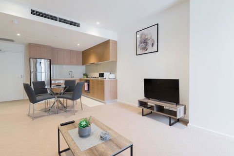 Ther-Rich 2Brm CBD Apartment - Sydney 4u 21