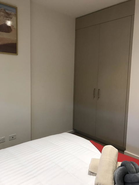 Ther-Rich 2Brm CBD Apartment - Sydney 4u 41
