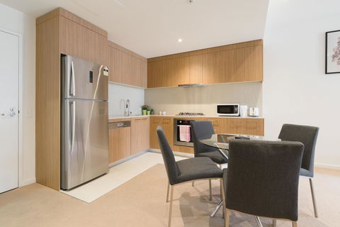 Ther-Rich 2Brm CBD Apartment - Sydney 4u 23