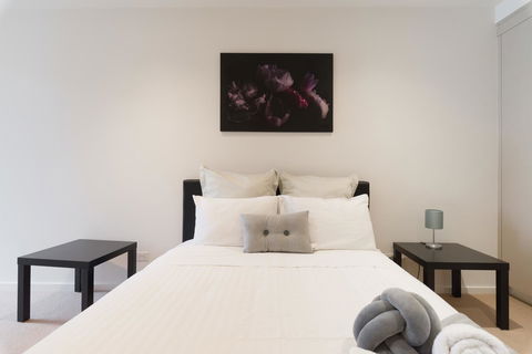 Ther-Rich 2Brm CBD Apartment - Sydney 4u 7