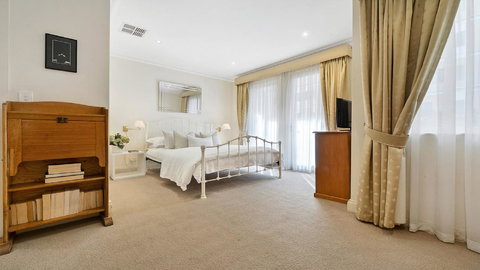 GOUGER 265 - Accommodation Sydney 12