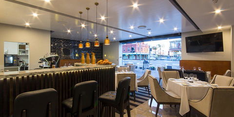 Ellen Hotel - Accommodation Sydney 11