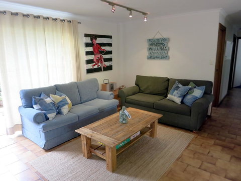 A2@Port Willy - Accommodation Sydney 15