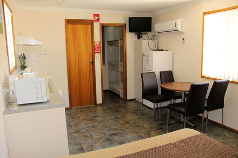 Ardrossan Caravan Park - Sydney 4u 29