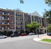 ADELAIDE CENTRAL APARTMENT - 3BR 2BATH  CARPARK - Sydney 4u
