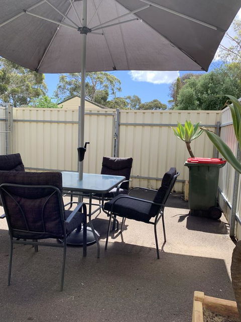 Sunshine Three - Sydney 4u 38