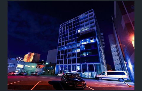 Stylish And Comfortable, Views Over Gouger St! - Sydney 4u 22