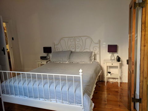 Glenelg 3 Bedroom Apartment - Sydney 4u 19