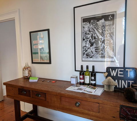 Glenelg 3 Bedroom Apartment - Sydney 4u 10