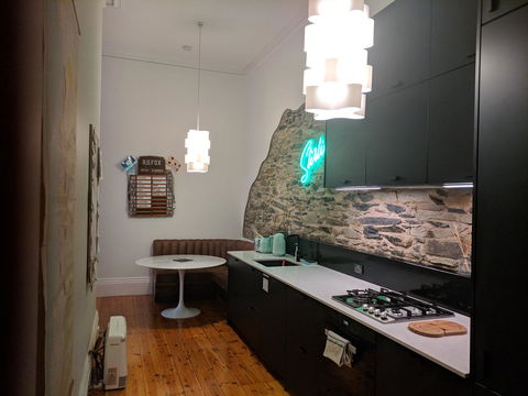 Glenelg 3 Bedroom Apartment - Sydney 4u 14