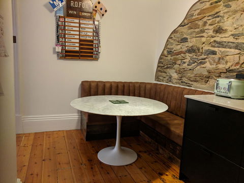 Glenelg 3 Bedroom Apartment - Sydney 4u 15