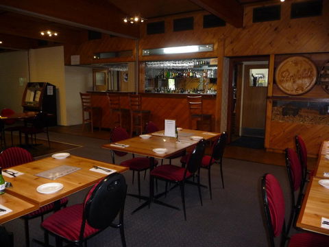 The Wine Vine Hotel - Sydney 4u 8