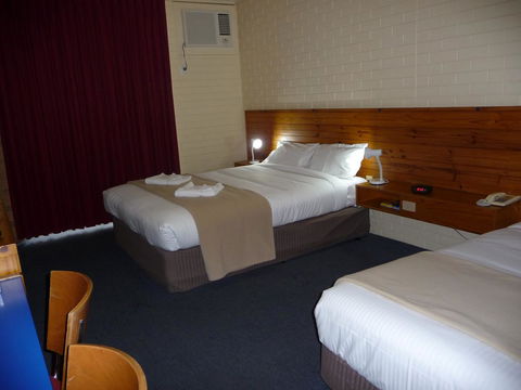 The Wine Vine Hotel - Sydney 4u 6