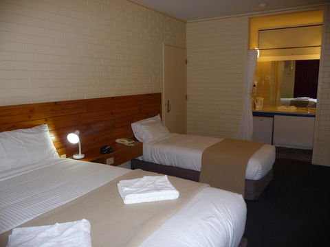The Wine Vine Hotel - Sydney 4u 2