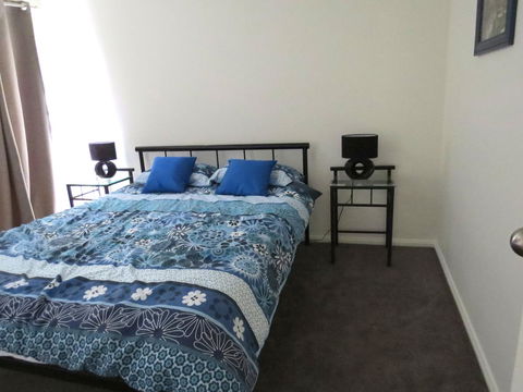 38 Wright Tce Encounter Bay - Sydney 4u 6