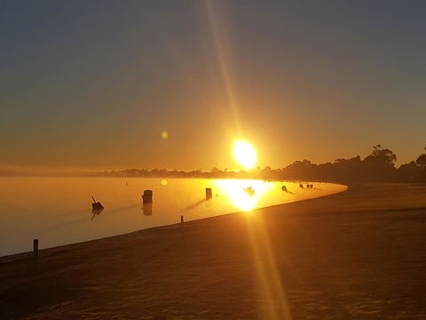 Barmera Lake Resort Motel - Sydney 4u 2