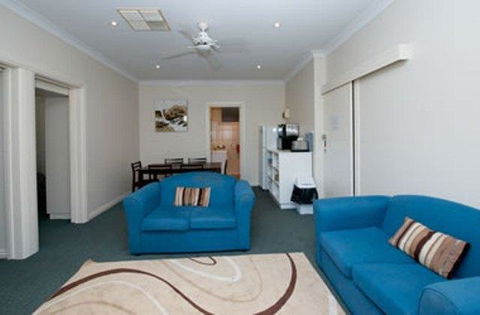 Barmera Lake Resort Motel - Sydney 4u 23