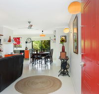 Red Door - Sydney 4u