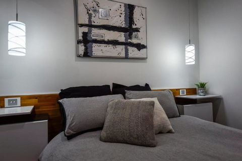 BENGALEE EXECUTIVE TOWNHOUSE- MODERN & STYLISH - Sydney 4u 2