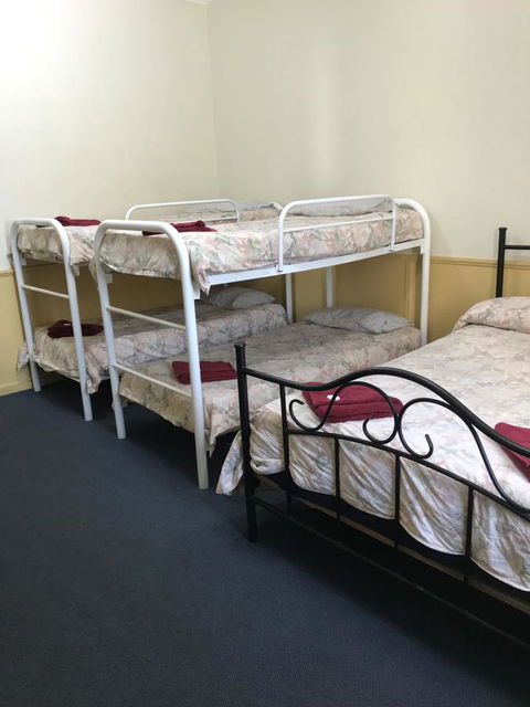 Travelway Motel - Sydney 4u 7