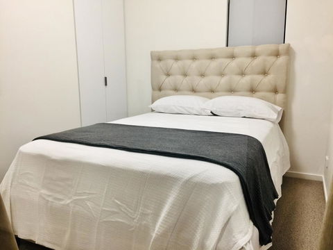 ONE Adelaide CBD - Sydney 4u 15