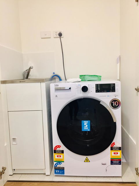 ONE Adelaide CBD - Sydney 4u 22