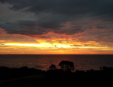 South Shores - Sydney 4u 0