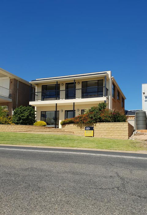South Shores - Sydney 4u 1