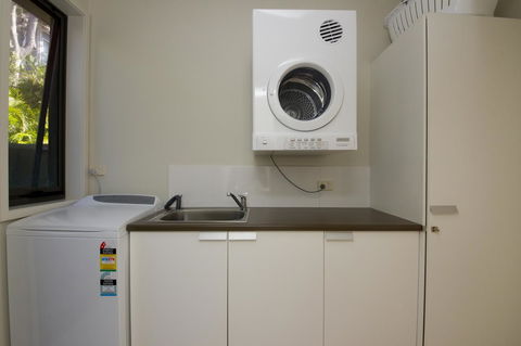 Boom 6 Boomerang Beach - Accommodation Sydney 18