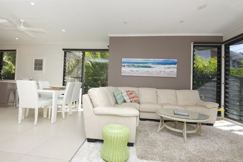Boom 6 Boomerang Beach - Accommodation Sydney 2