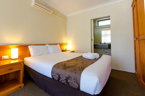 Abcot Inn - Sydney 4u 19