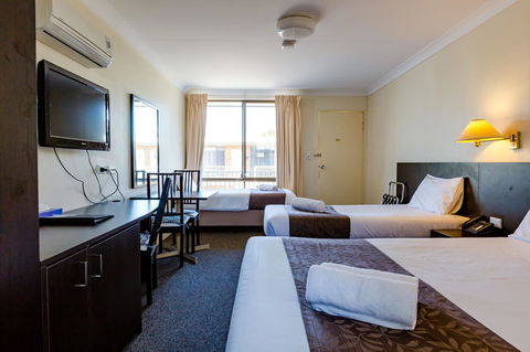 Abcot Inn - Sydney 4u 7
