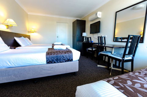 Abcot Inn - Sydney 4u 8